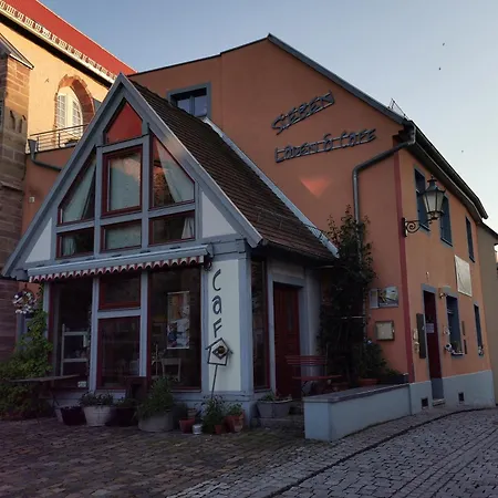 Charmantes Siebenschlaefer - Cafe 7 Apartment *